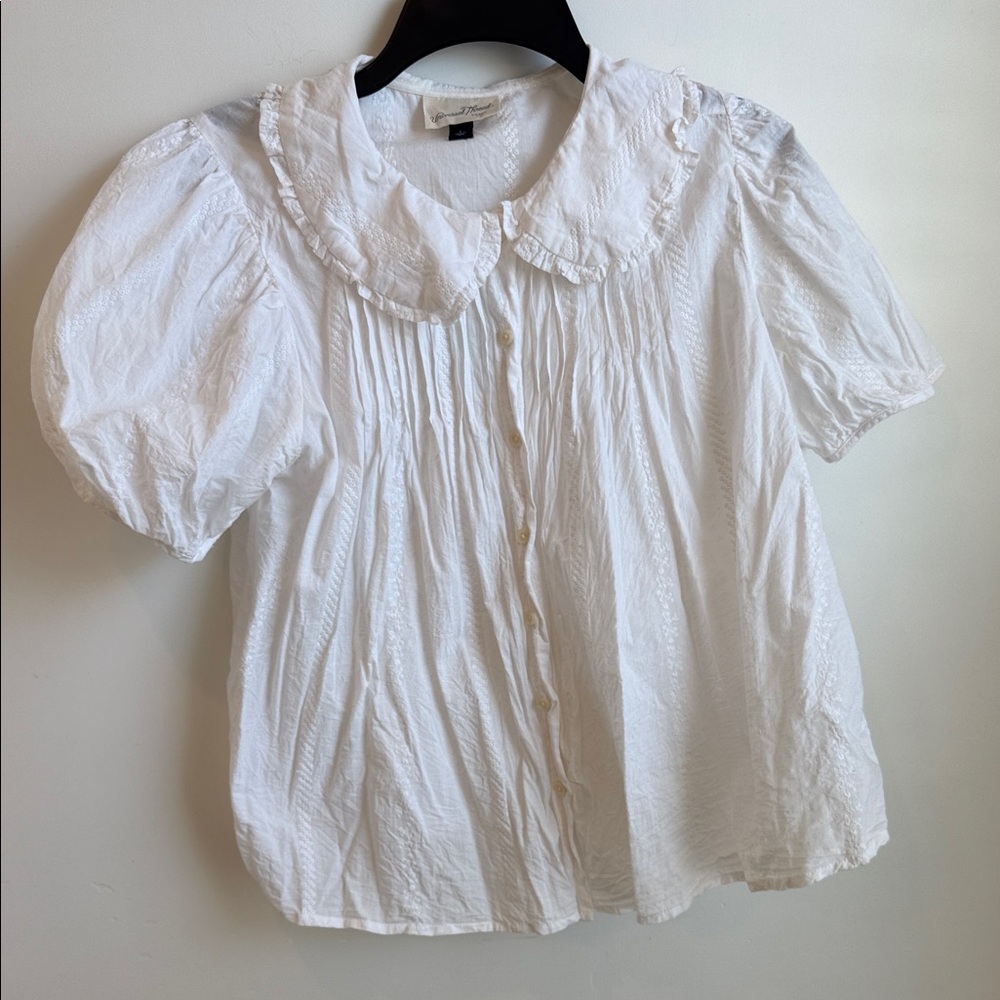 Universal Thread White Eyelet Ruffled Collar Blou… - image 1